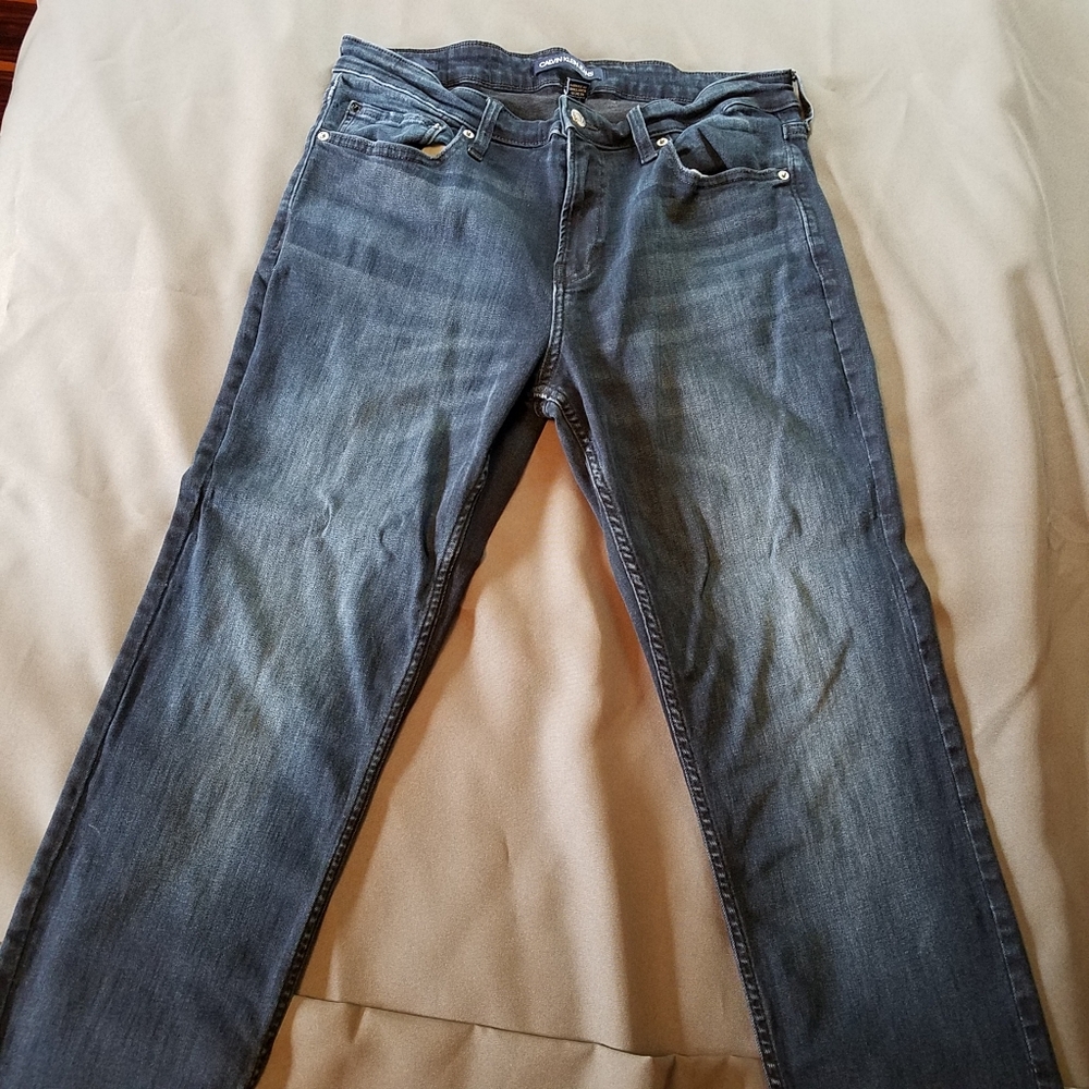 Calvin Klein jeans 34x30 slim low rise blue dark wash